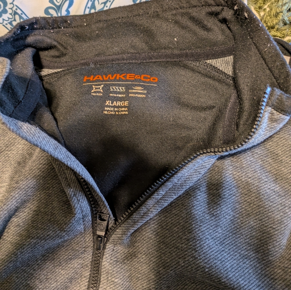 Hawke & Co Fleece - Picture 2 of 2
